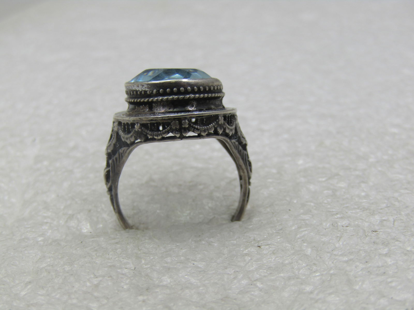 Vintage Sterling Blue Stone Ring, Sz. 5, Art Deco Themed - 6