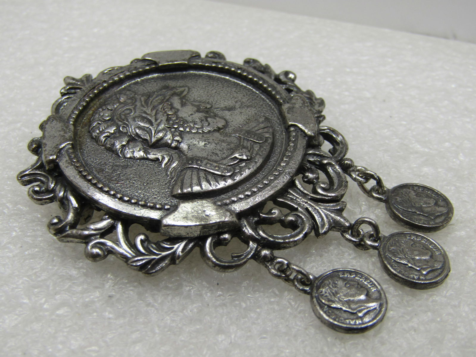Vintage Roman Gladiator Coin Brooch/Pendant with Dangles, 1970's - 3