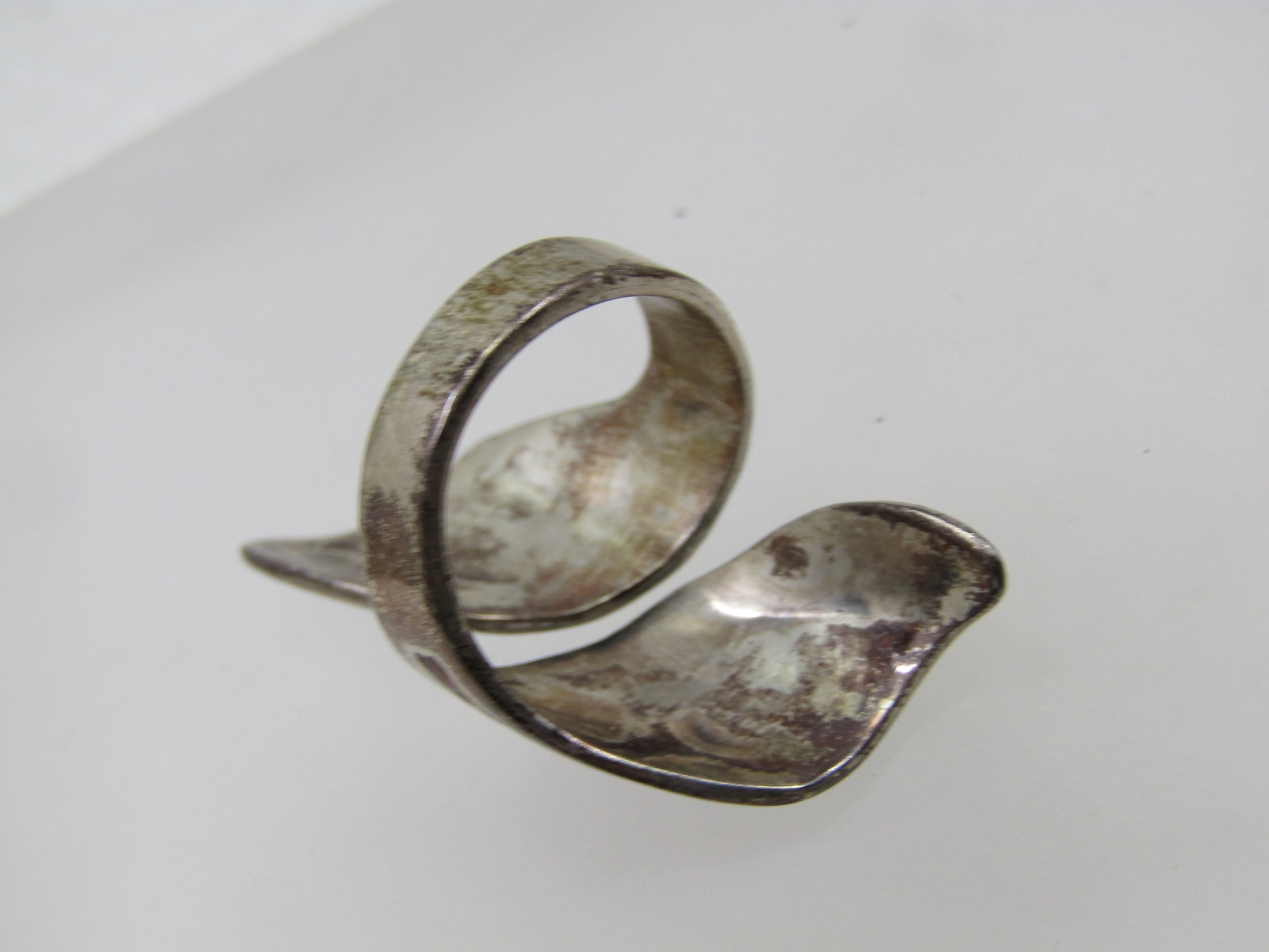 Vintage Sterling Southwestern Turquoise Coral Chip Bypass Ring, Sz. 6.5 - 5