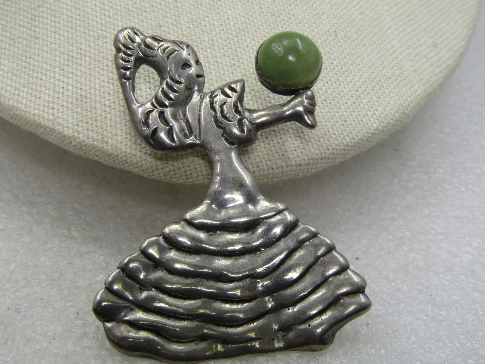 Vintage Mexican Flamenco Dancer with Green Quartz, 1940's-1950's, 2-5/8" - 4