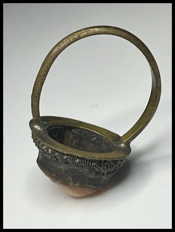 Vintage Carved Shell Cameo Ring - 5