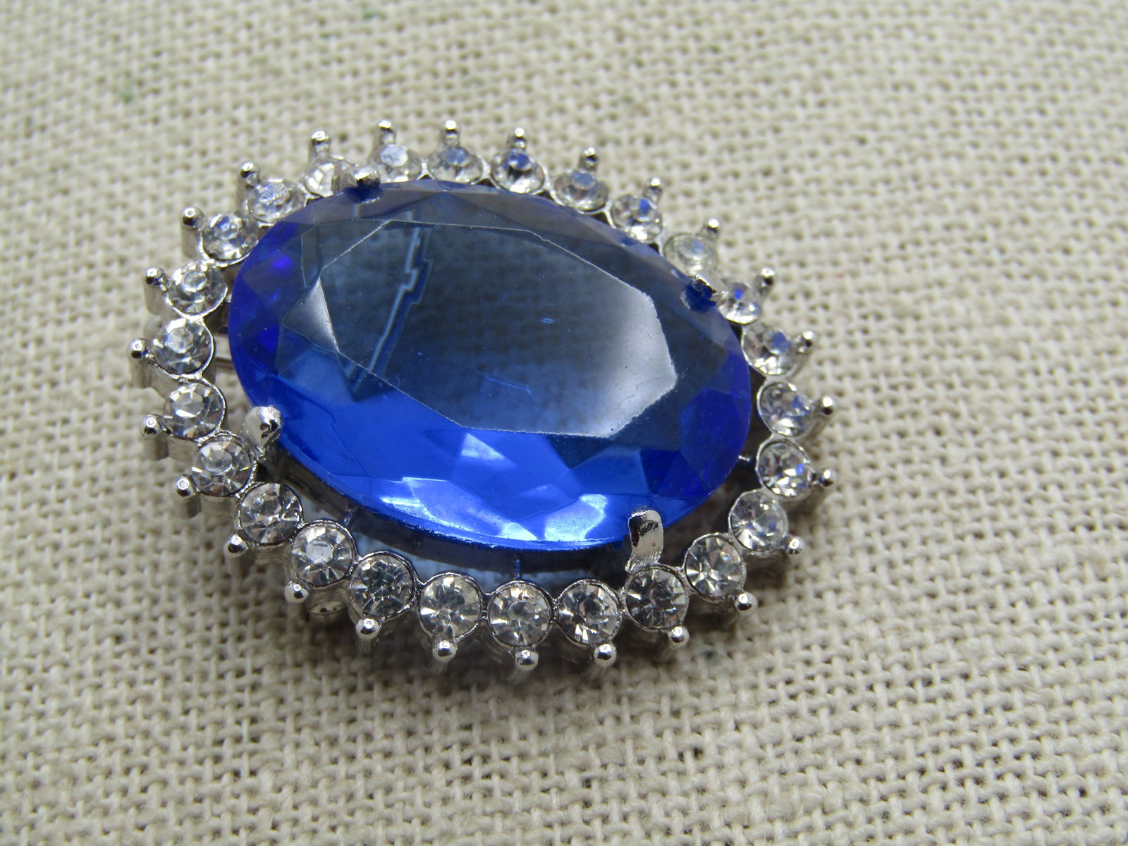 Vintage Blue & Clear Rhinestone Brooch/Pendant, 1.5" by 1.25" Oval - 3