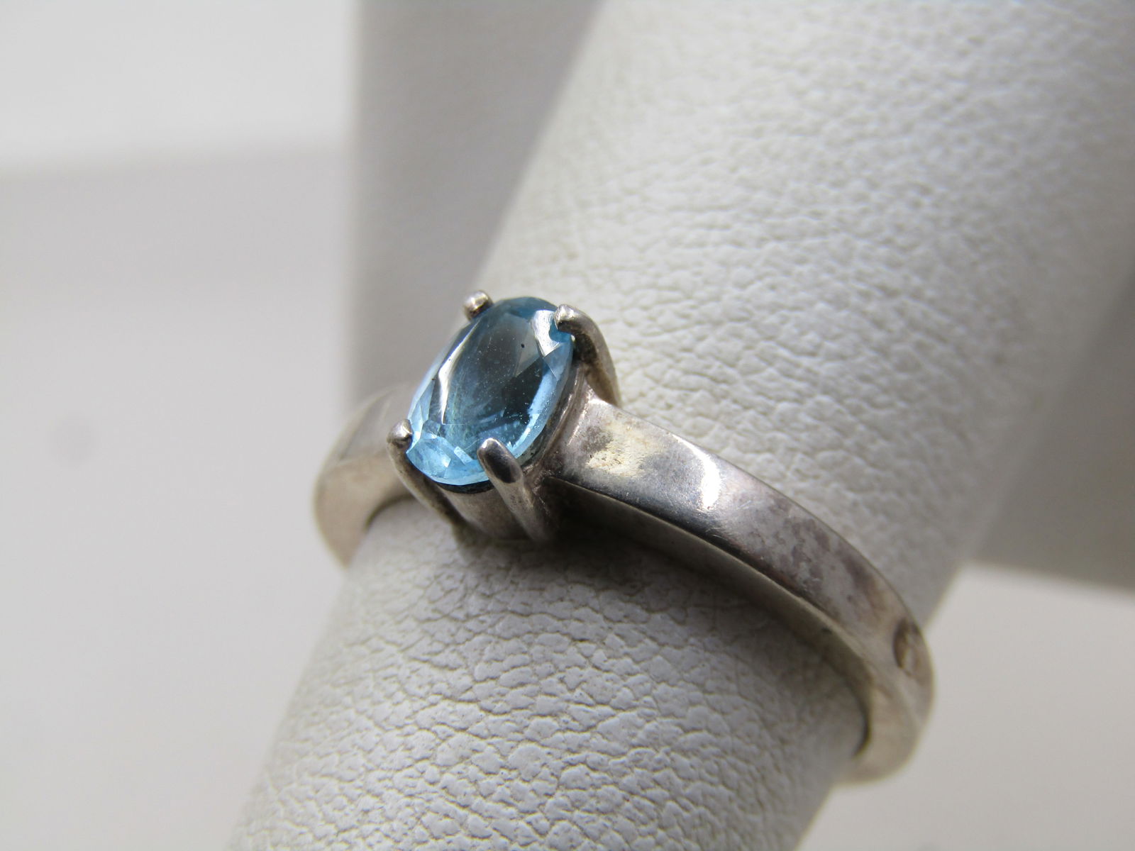 Vintage Sterling Blue Topaz Ring, Sz. 6.5, .40 ctw, Signed - 3