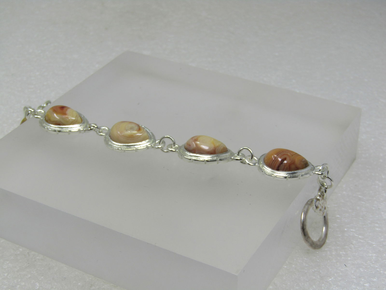 Southwestern Agate Bracelet, 8", silver Tone, Toggle Clasp, 1980's-1990's - 5
