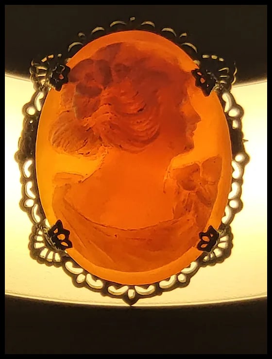 Vintage Sterling Silver Hand-Carved Shell Filigree Cameo Pin/Brooch - 6