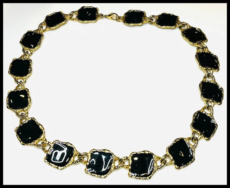 Vintage Gold Tone and Black Enamel Necklace - 4