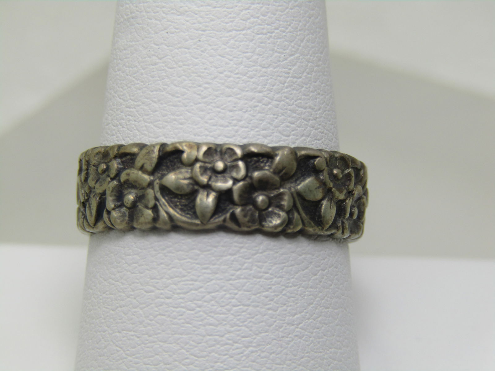 Vintage Sterling Floral Band Ring, Sz 10, 6..5mm Signed Uncas - 2