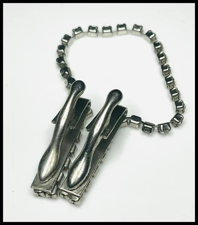 Vintage Art Deco Paste/Rhinestone Collar Clip - 7