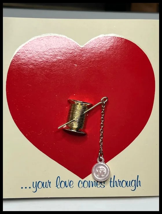 Vintage Avon Favorite Pastimes Needle & Thread Lapel - 3