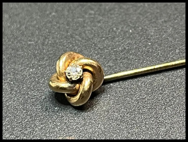 Vintage 10k Gold and Diamond Eternity Stickpin - 3