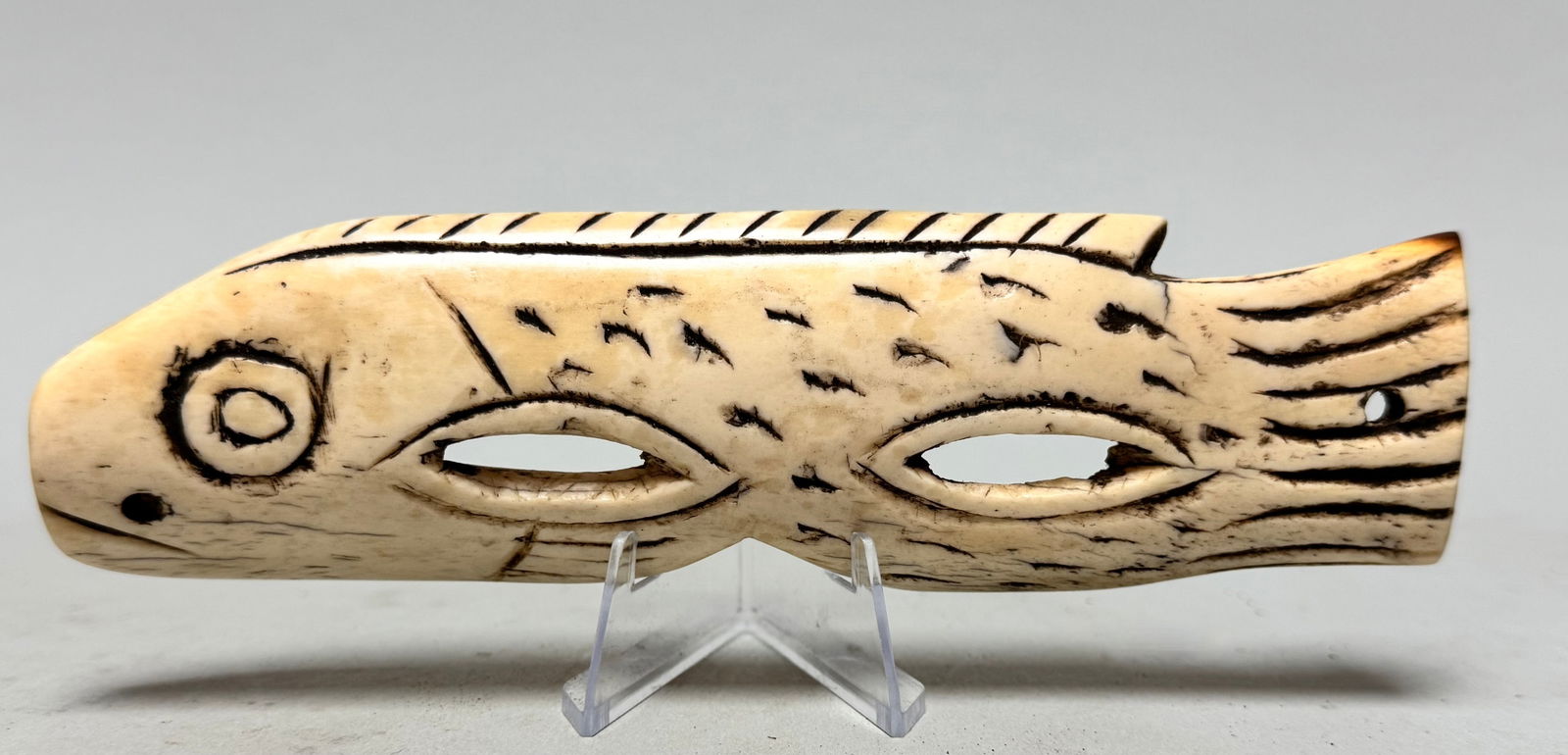 Eskimo Snow goggles - Bone - INUIT - Alaska: Title: Eskimo Snow goggles - Bone - INUIT - Alaska Description: Authentic primitive Inuit Eskimo snow goggles from Alaska, worn to prevent snow blindness. Contemporary example in good, used