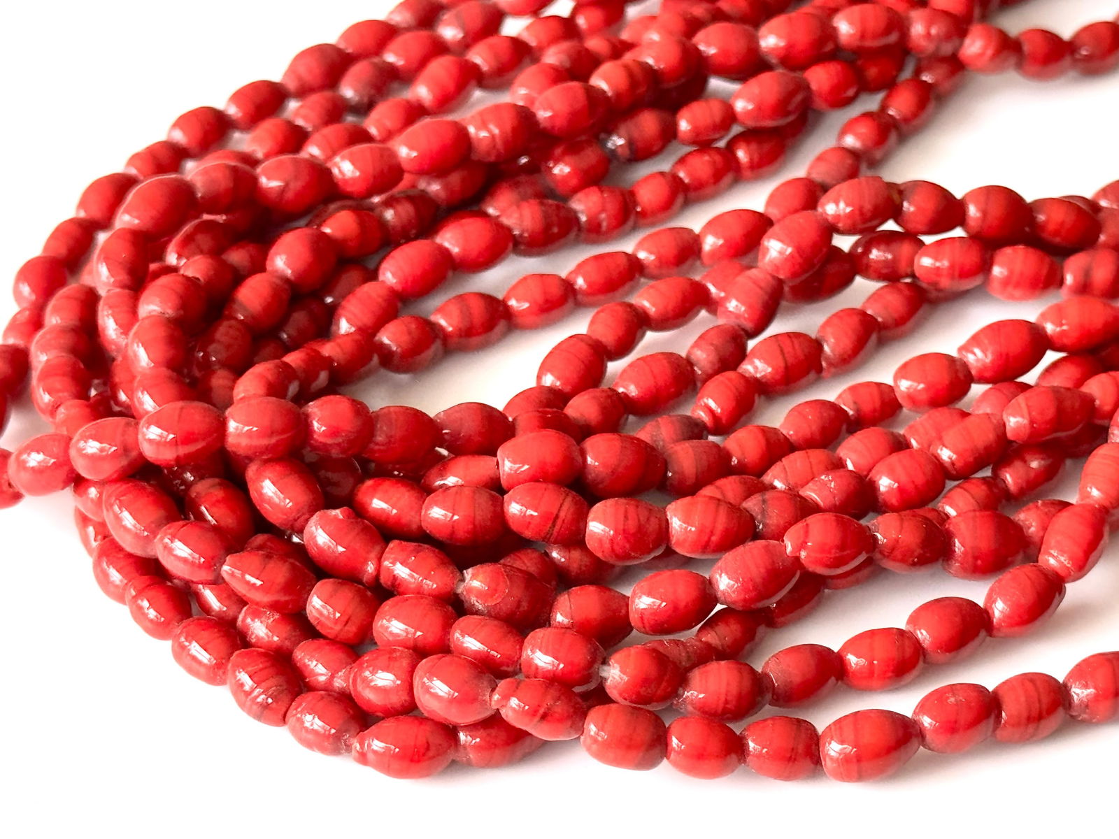 Konyak Naga Massive Red Glass Trade Bead Necklace. - 3