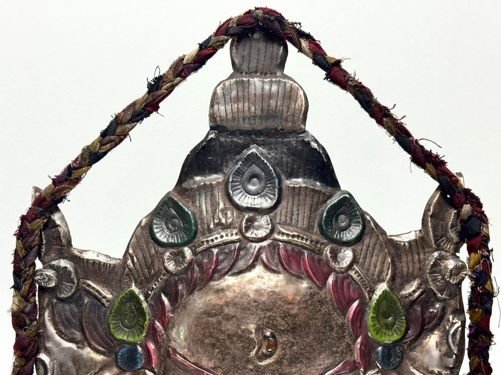 3-headed bodhisattva Buddha sculpture - 7