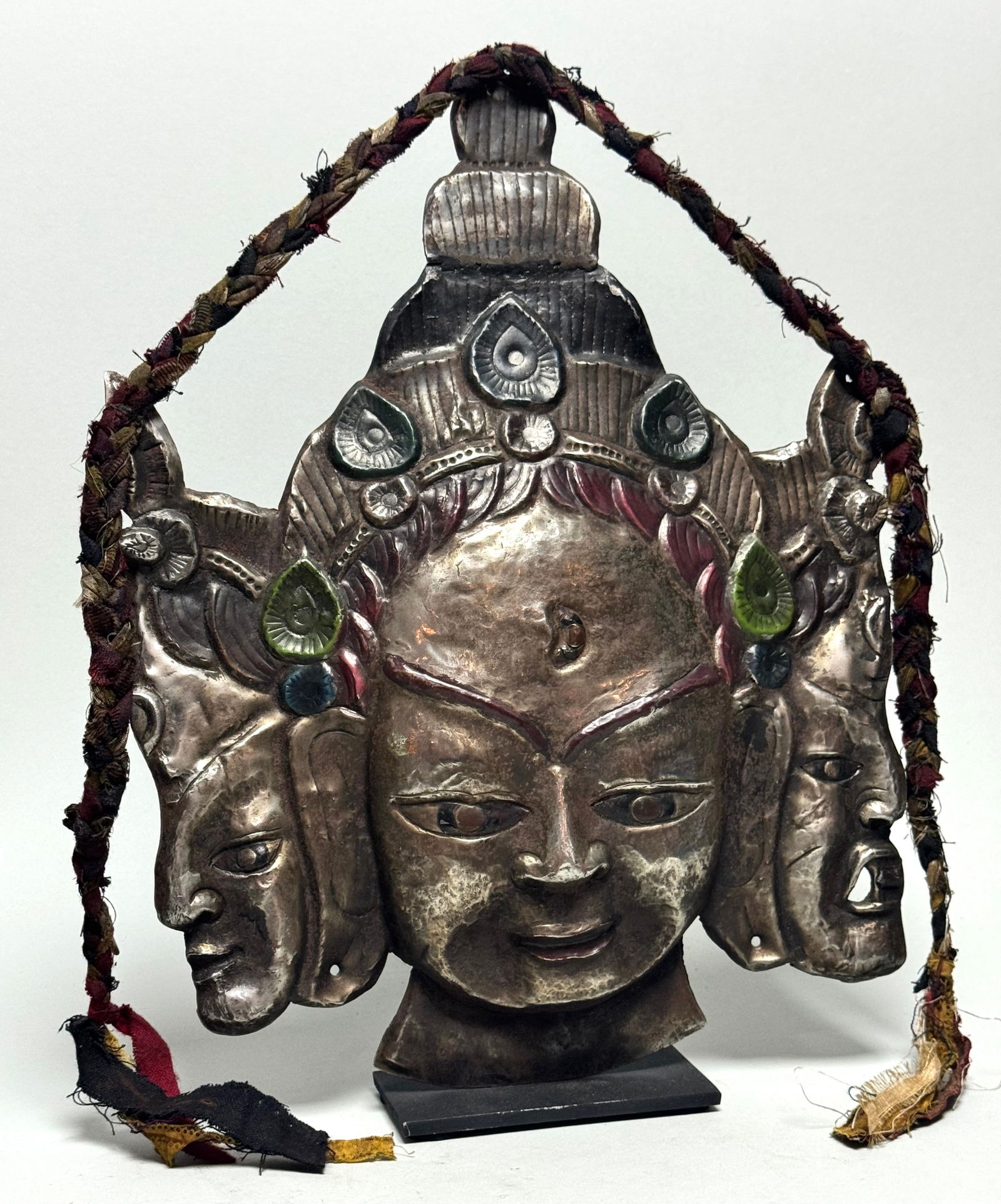 3-headed bodhisattva Buddha sculpture - 9