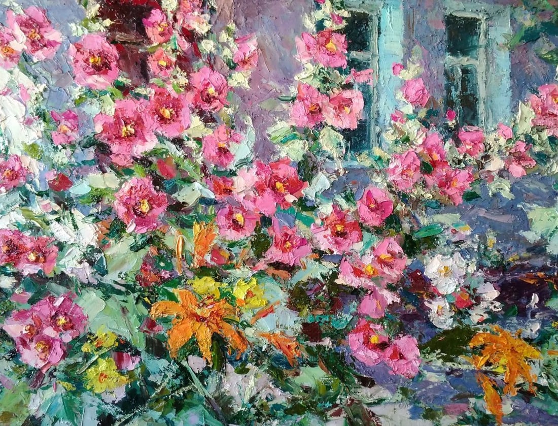 Mallow near the house Alexander Nikolaevich Cherednichenko - 5