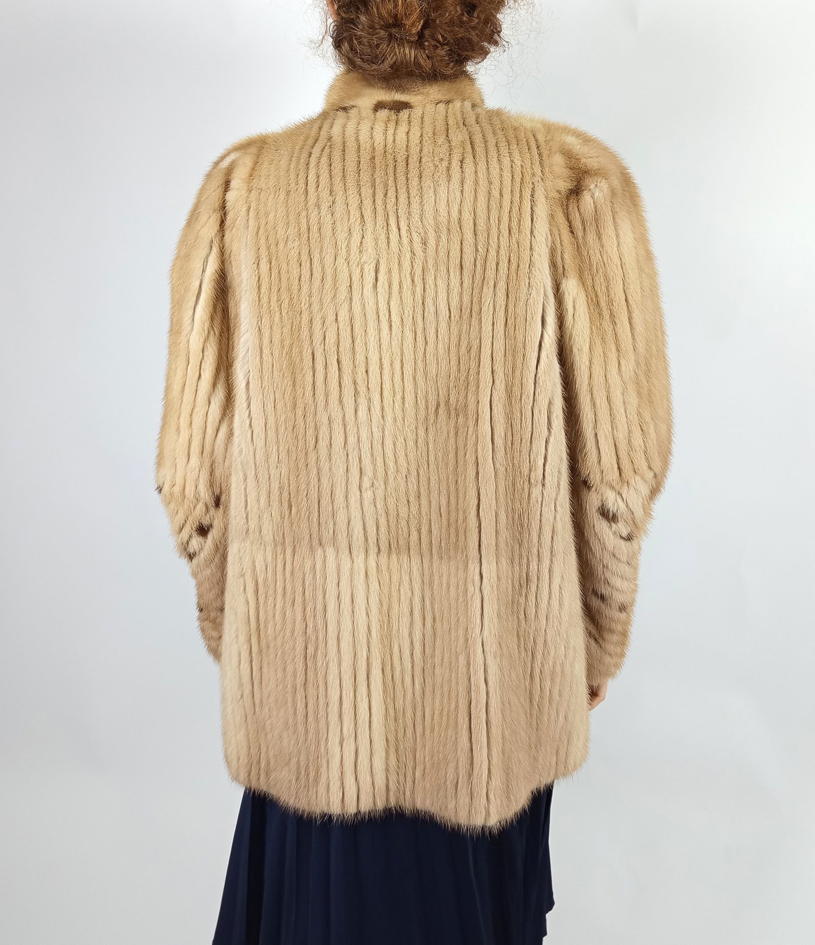 UNIQUE MINK FUR JACKET EU: XL ; US: 18 - 7