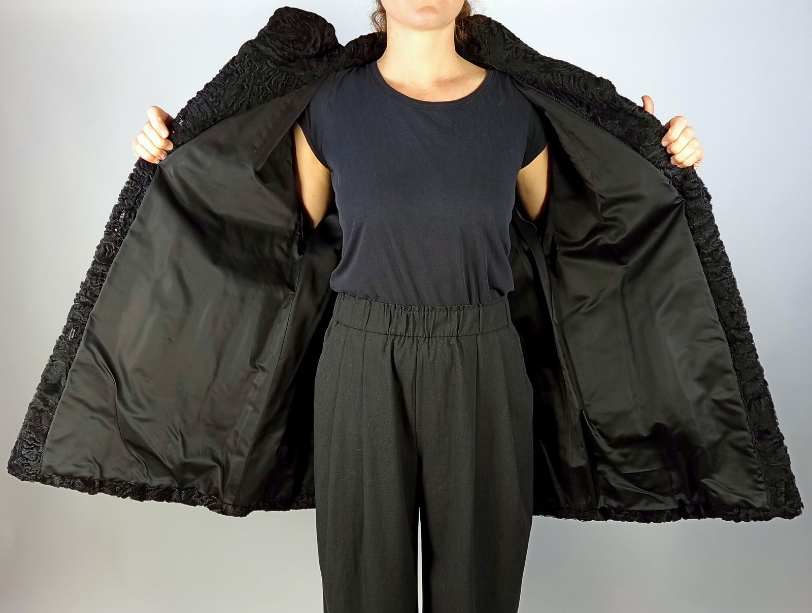 BLACK KARABUL FUR COAT EU: XL - US:20 - 11