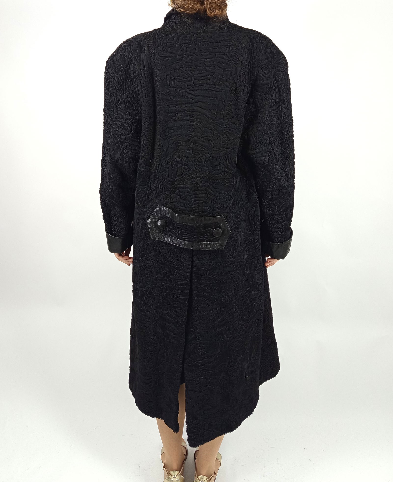 BLACK PERSIAN LAMB FUR COAT EU: XL ; US: 20 - 9