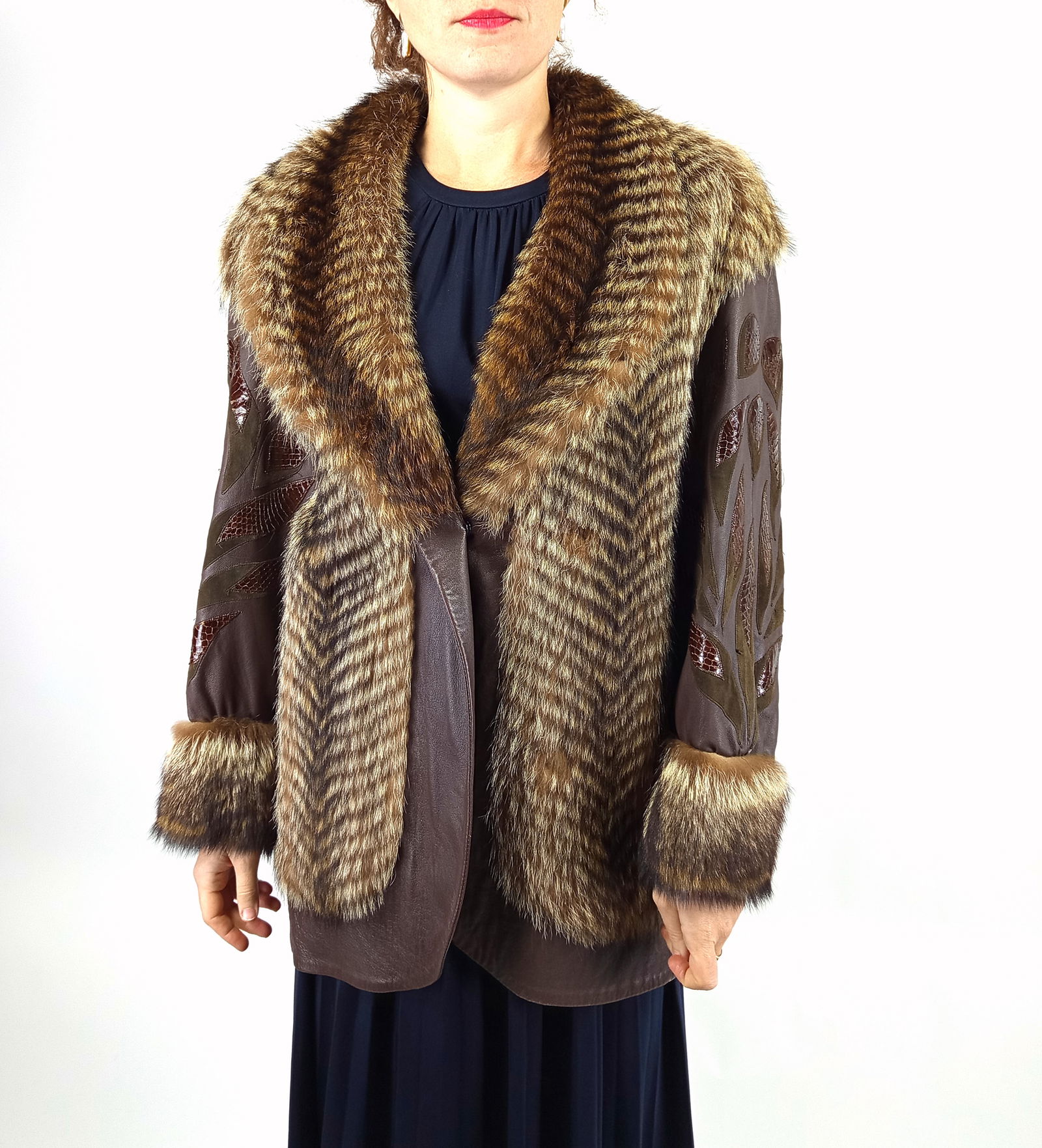 RACCOON FUR JACKET EU: XL ; US: 20 - 8