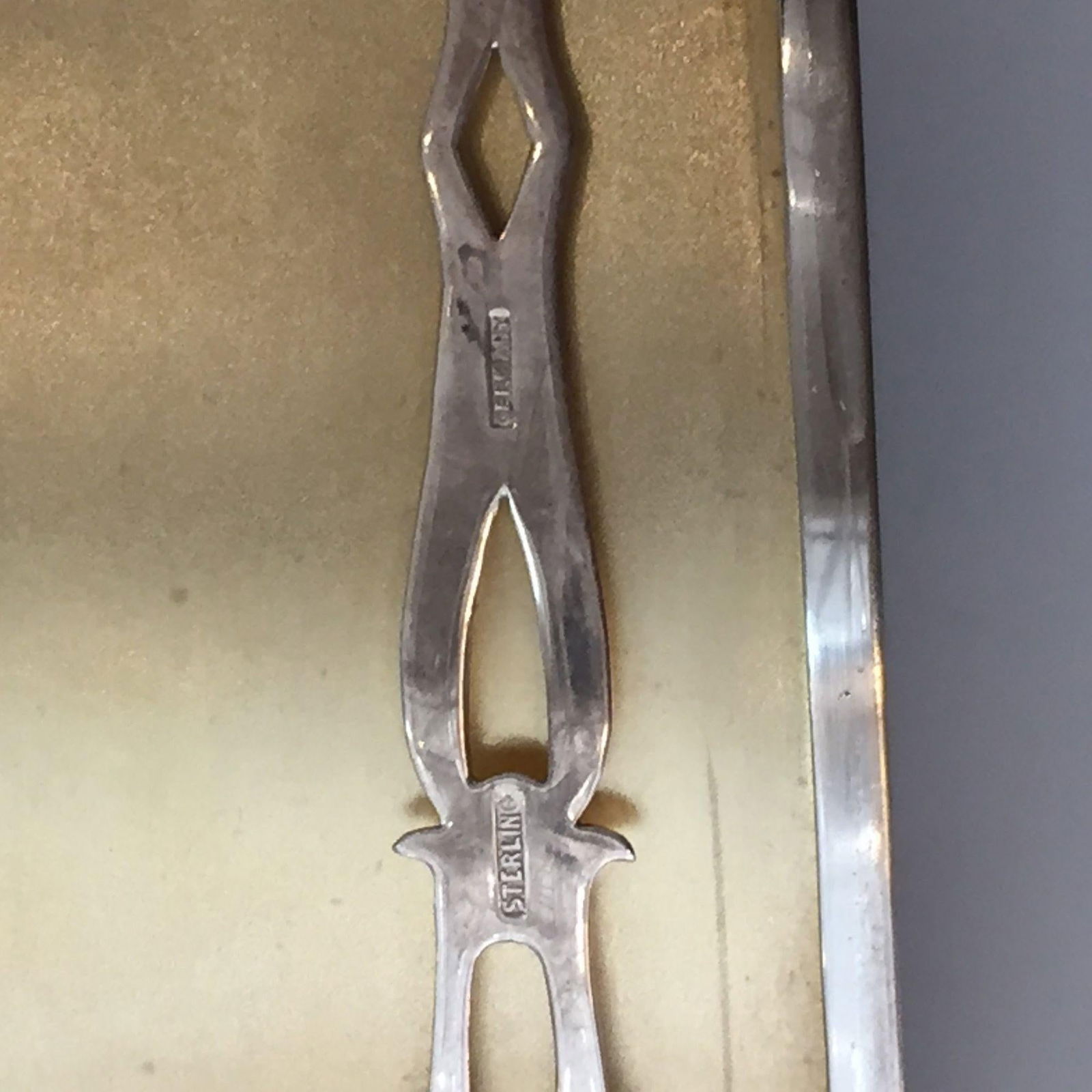 German Sterling Silver Cigarette Case with a Sapphire Stone - 6