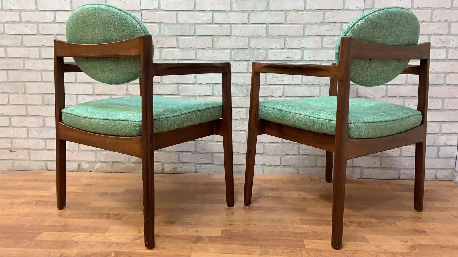 Mid Century Modern Oval Back Chairs by Jens Risom Newly Reupholstered - Pair - 9
