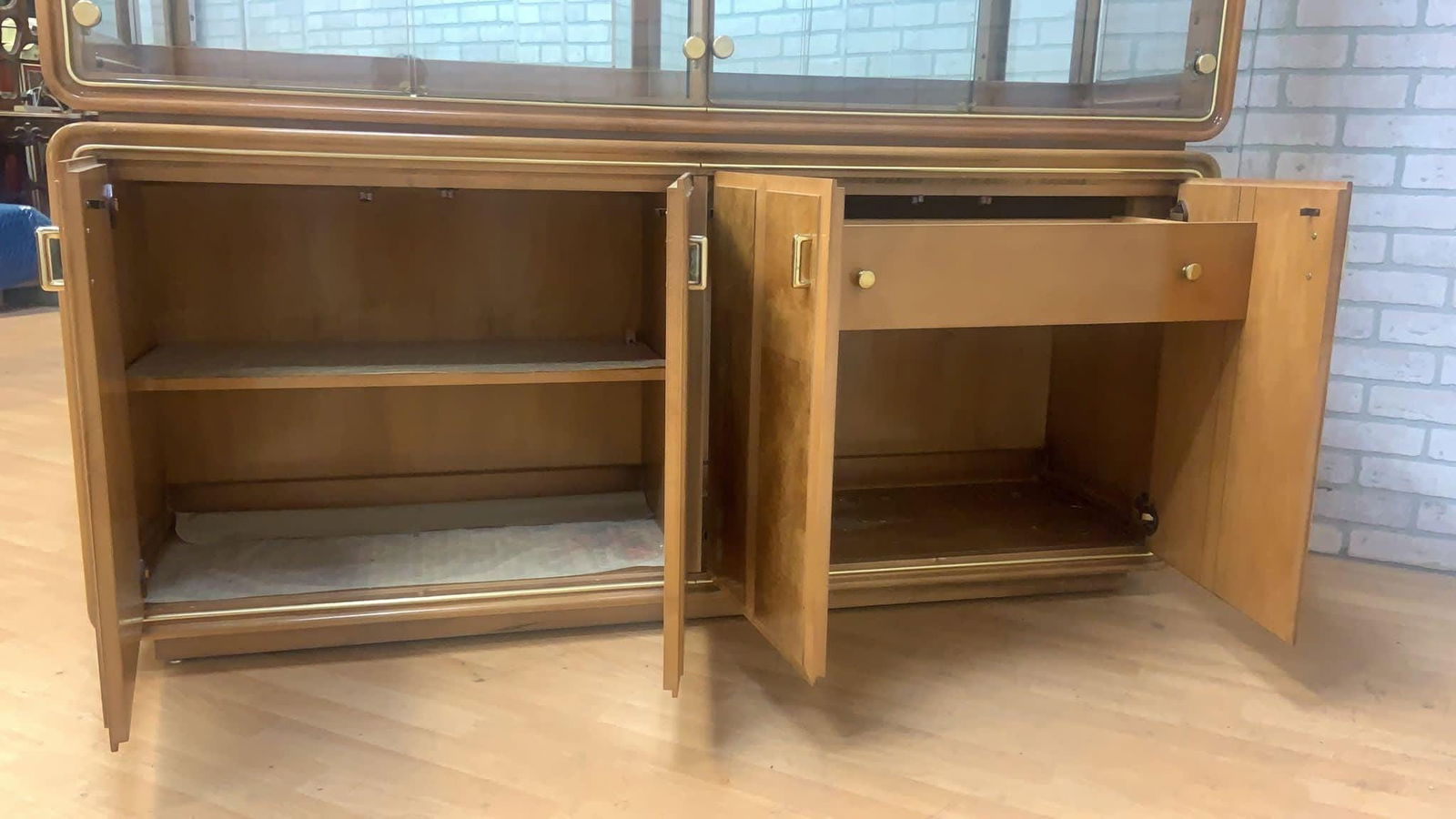 Art Deco American of Martinsville Burlwood China Cabinet - 2