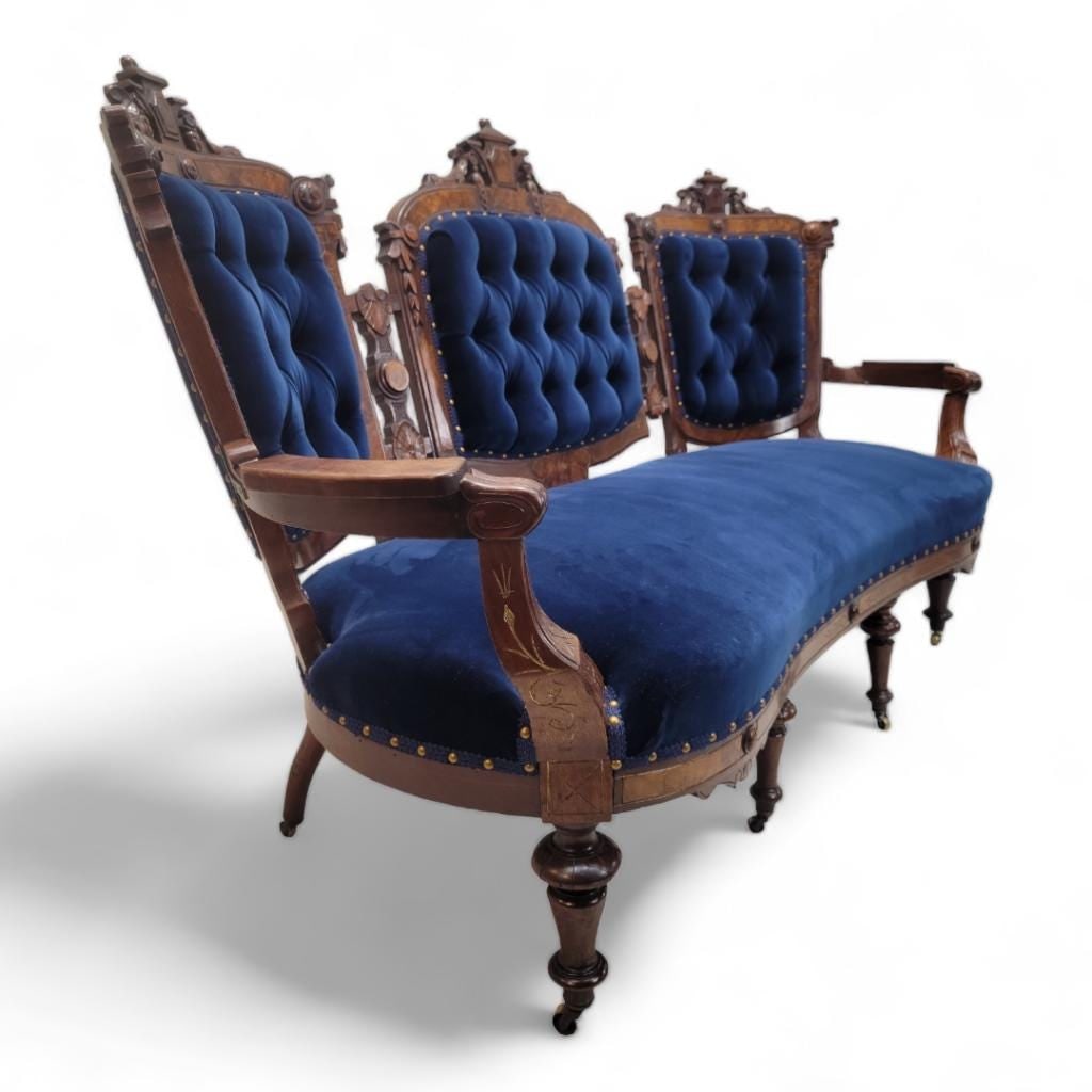 Antique Victorian Eastlake Style Carved Tufted Parlor Settee Sofa Newly Reupholstered in Blue Velvet - 6