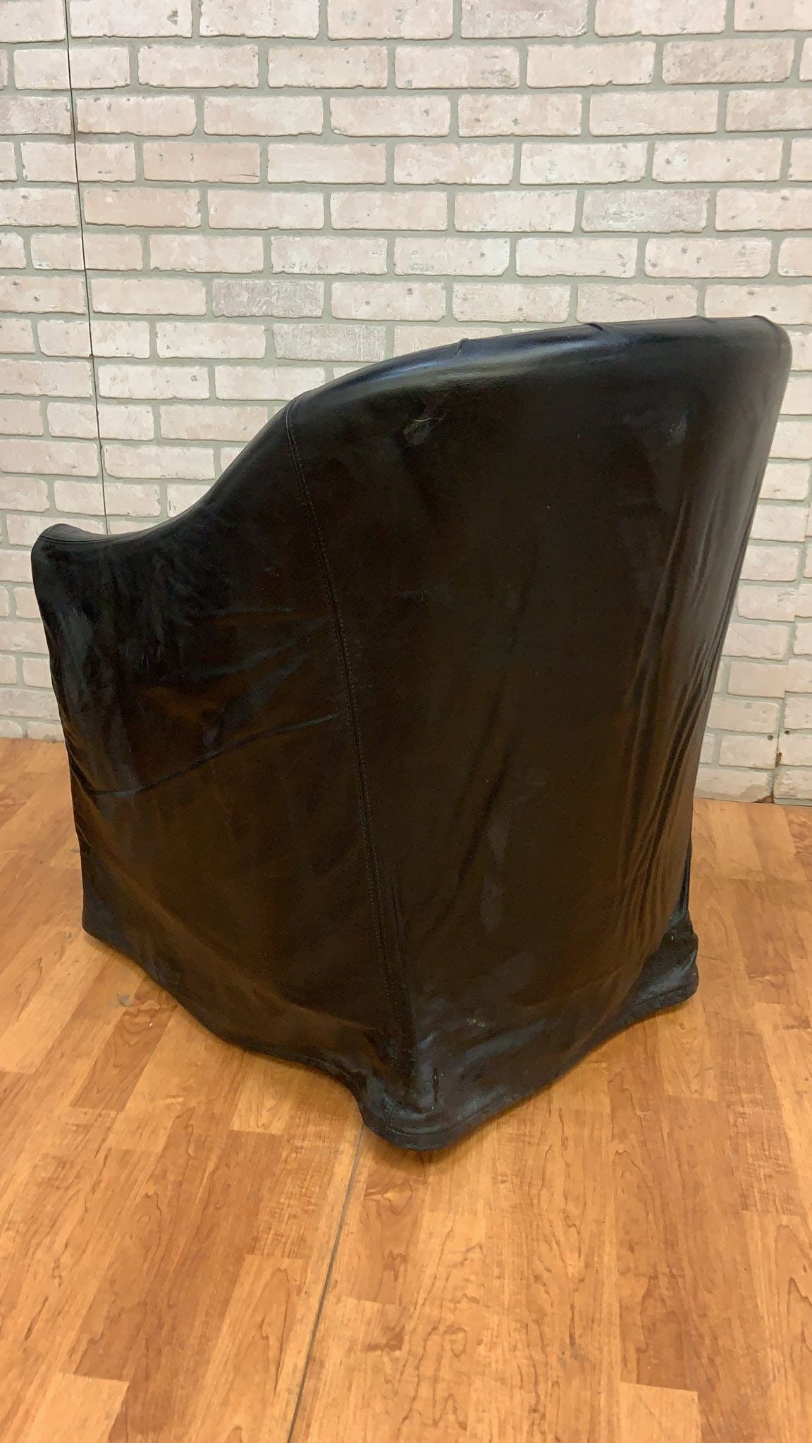 Vintage Black Italian Draped Leather Barrel Back Club Chairs by Neidermier - Pair - 8