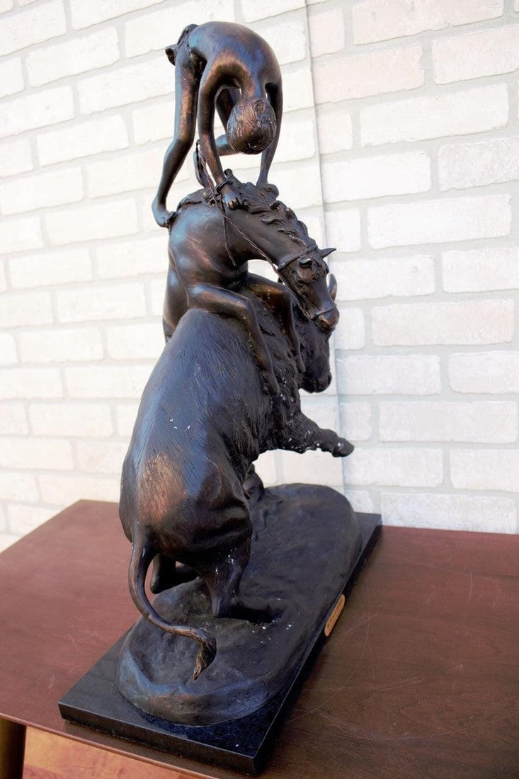 Vintage Frederic Remington Buffalo Horse Sculpture - 6