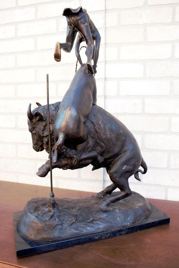 Vintage Frederic Remington Buffalo Horse Sculpture - 8