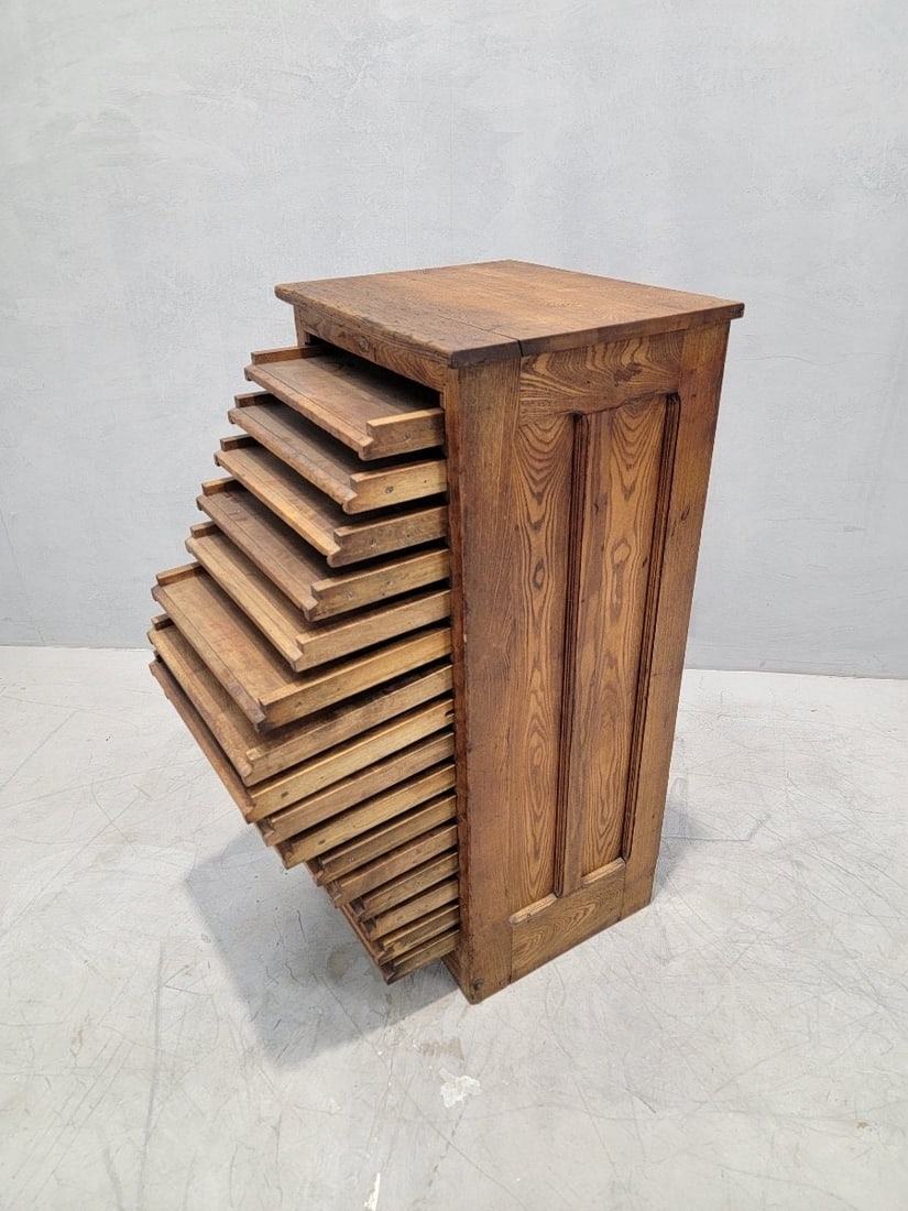 Antique Oak 16 Drawer Typesetter's Letterhead Filer - 3