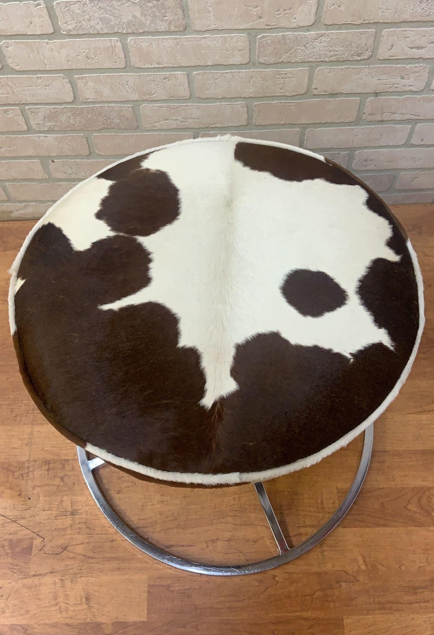 Mid Century Modern Avard Style Swivel Base Stools Newly Upholstered in Cowhide - Set of 4 - 9