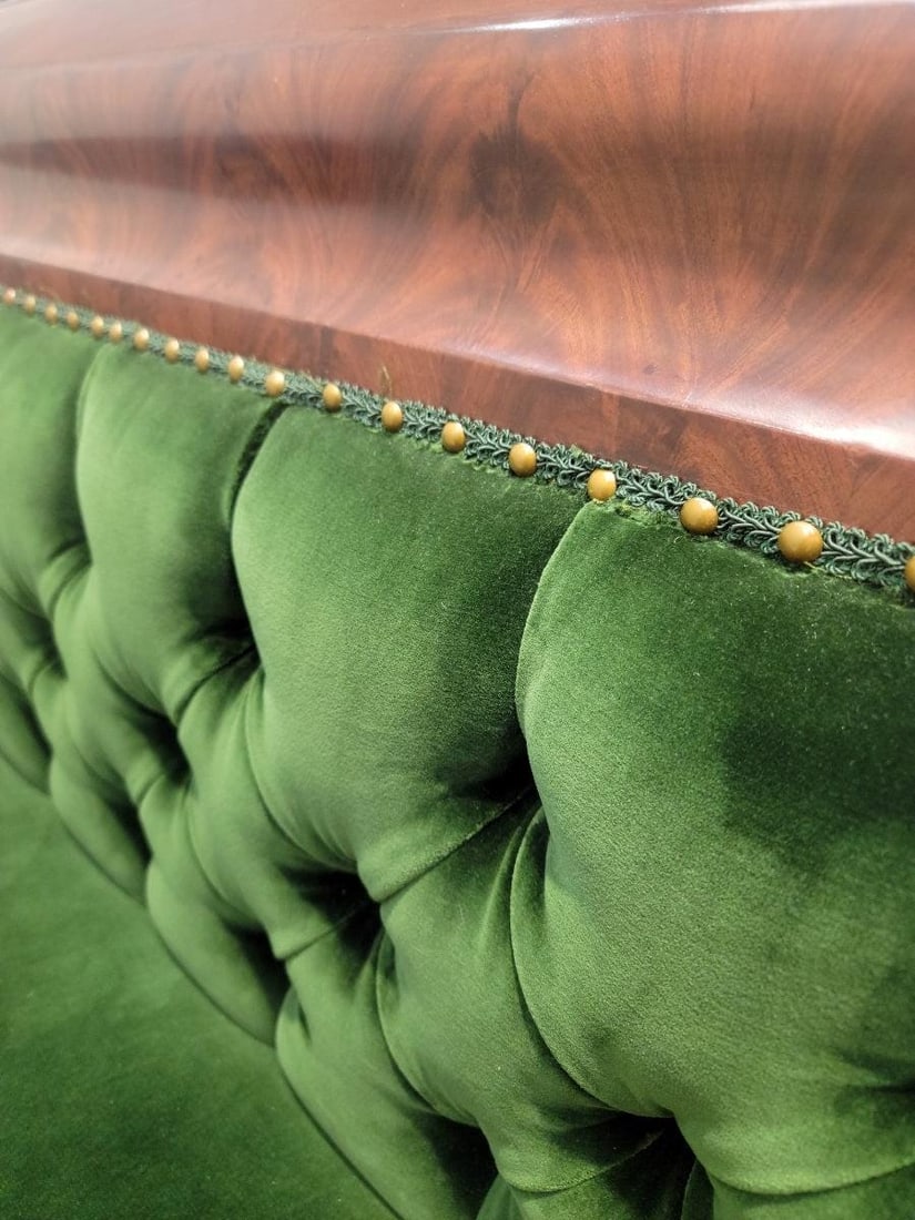 Antique Empire Style Swan Grecian Sofa Newly Reupholstered in a Green Velvet - 7