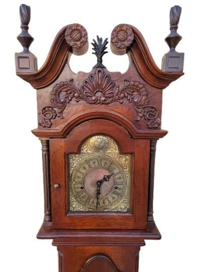 Vintage Traditional Grandmother Tall Floor Case Clock by Banks, Coldstone Co. - 8