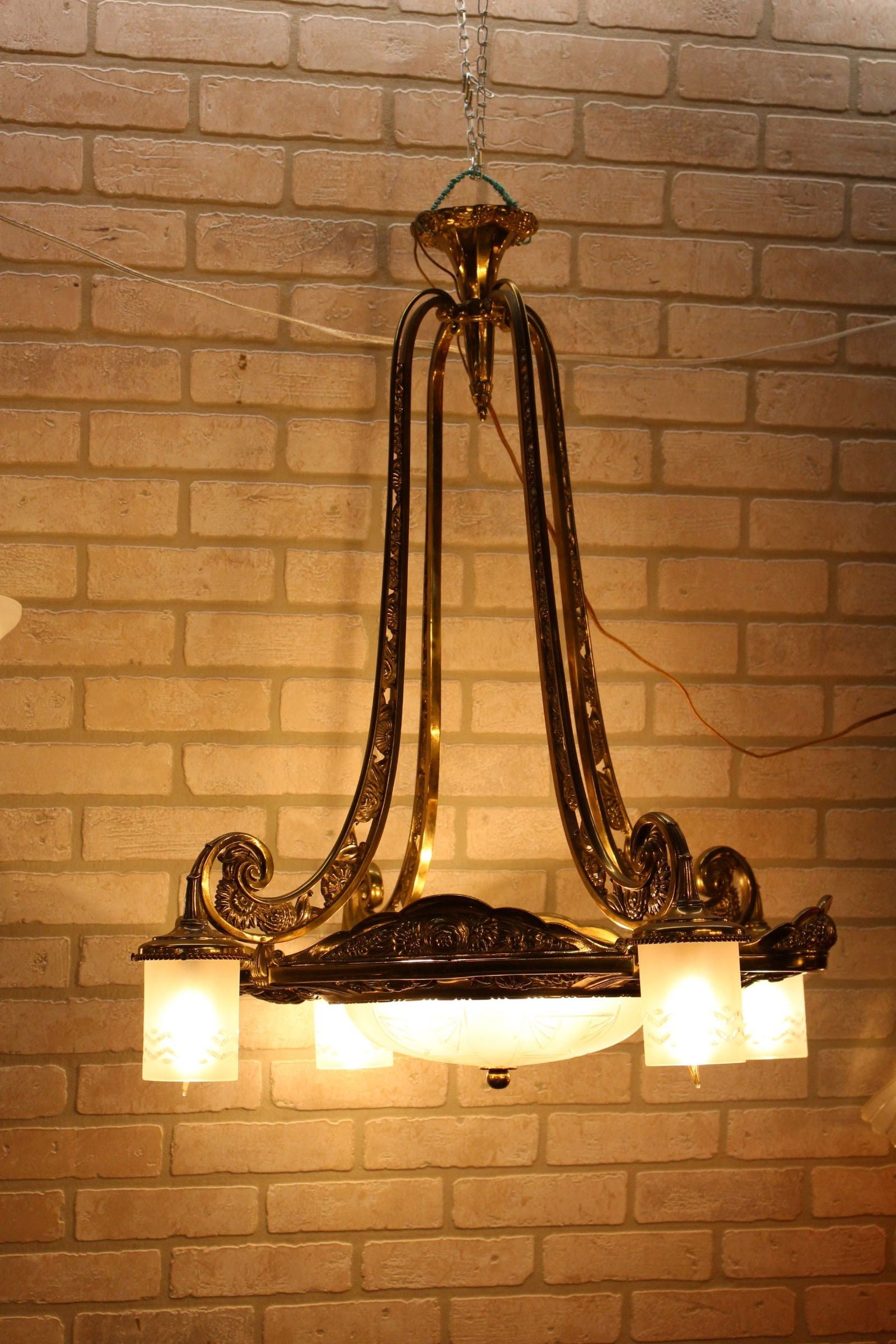 Antique French Belle Epoque Gilded Floral Motiff Etched Crystal Lamp Shades Chandelier - 2