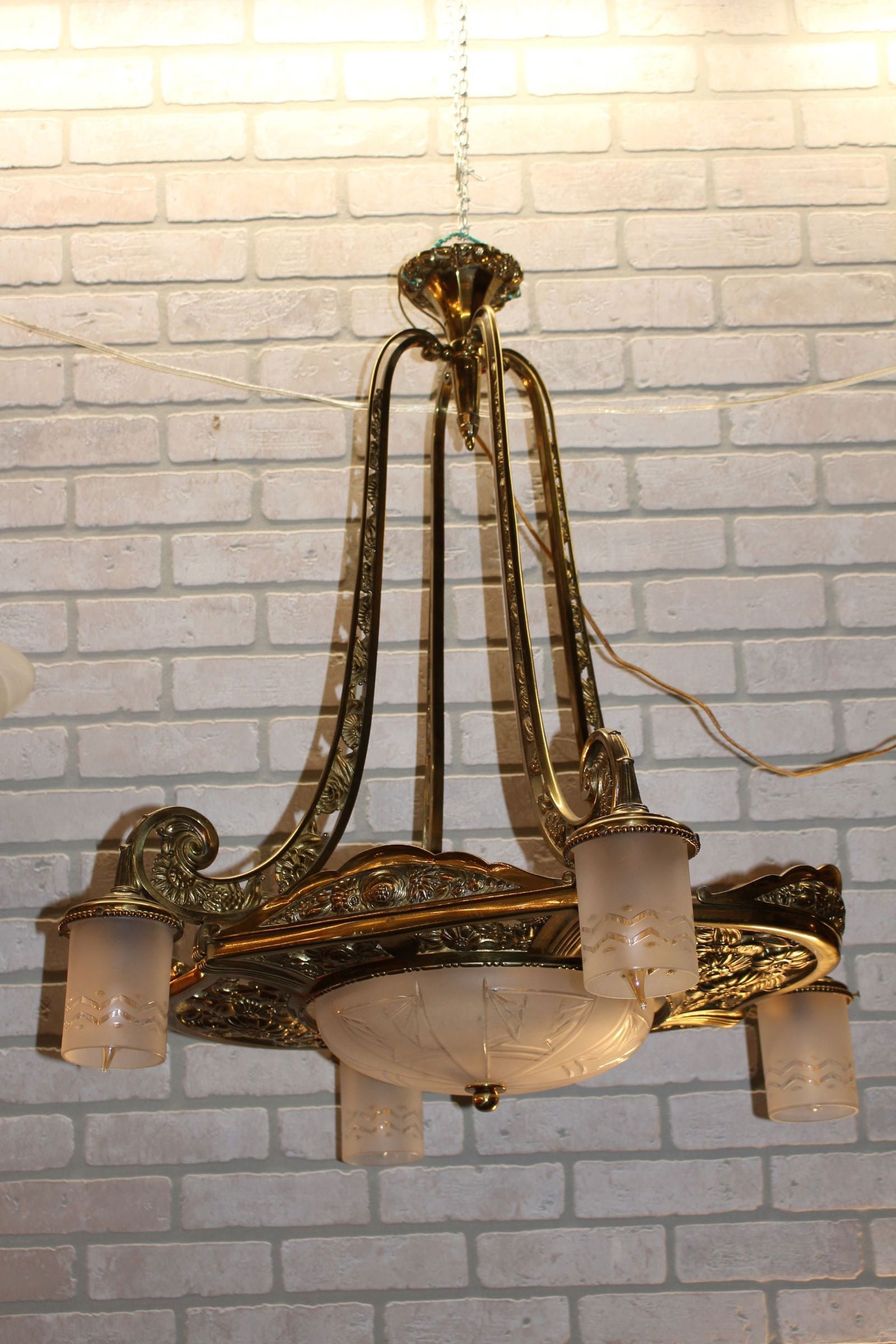 Antique French Belle Epoque Gilded Floral Motiff Etched Crystal Lamp Shades Chandelier - 5