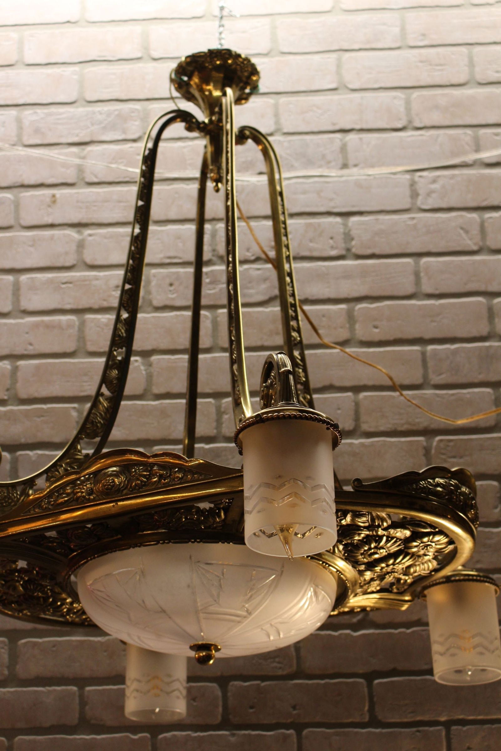 Antique French Belle Epoque Gilded Floral Motiff Etched Crystal Lamp Shades Chandelier - 8