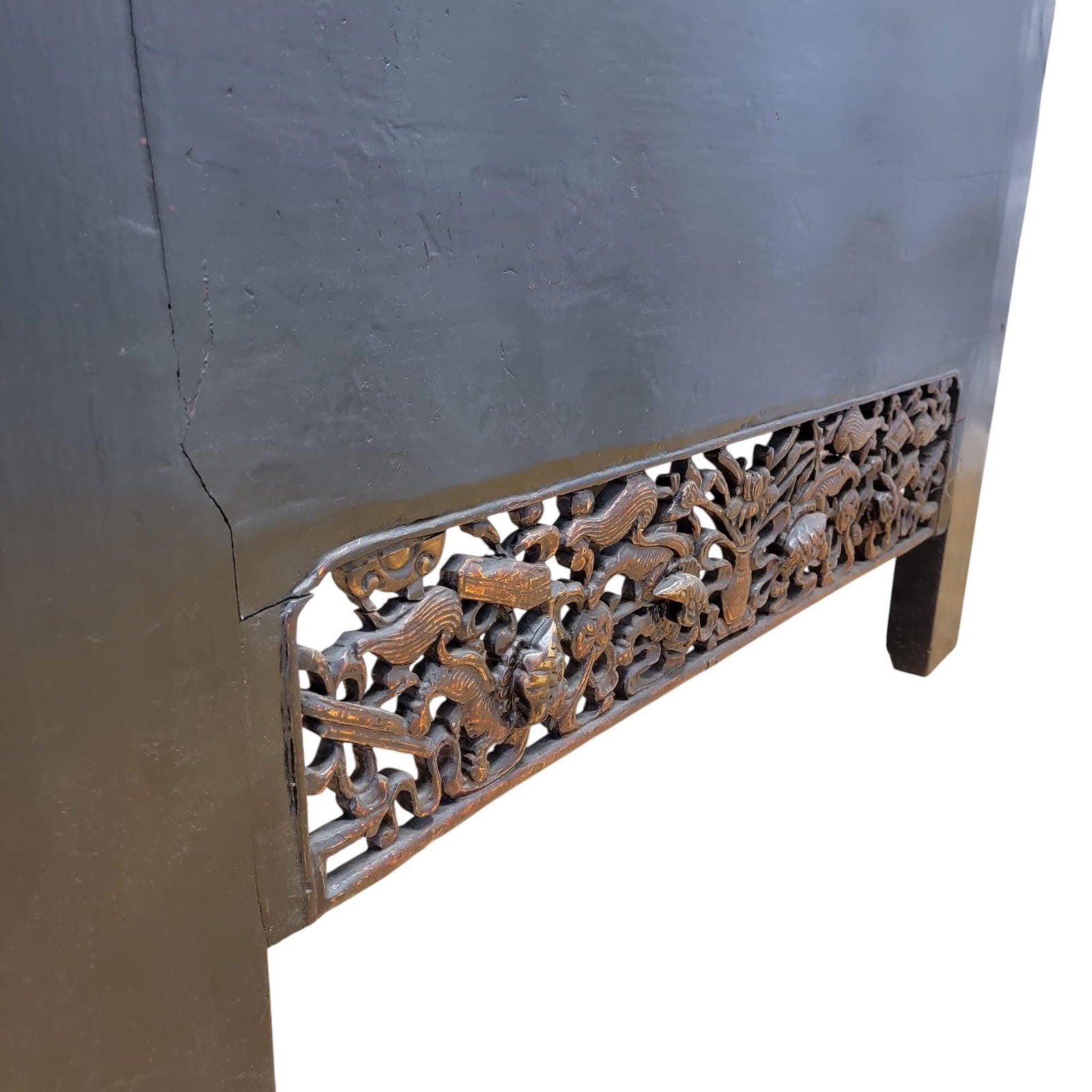 Antique Shanxi Province Elm Cabinet with Carved Apron - 7