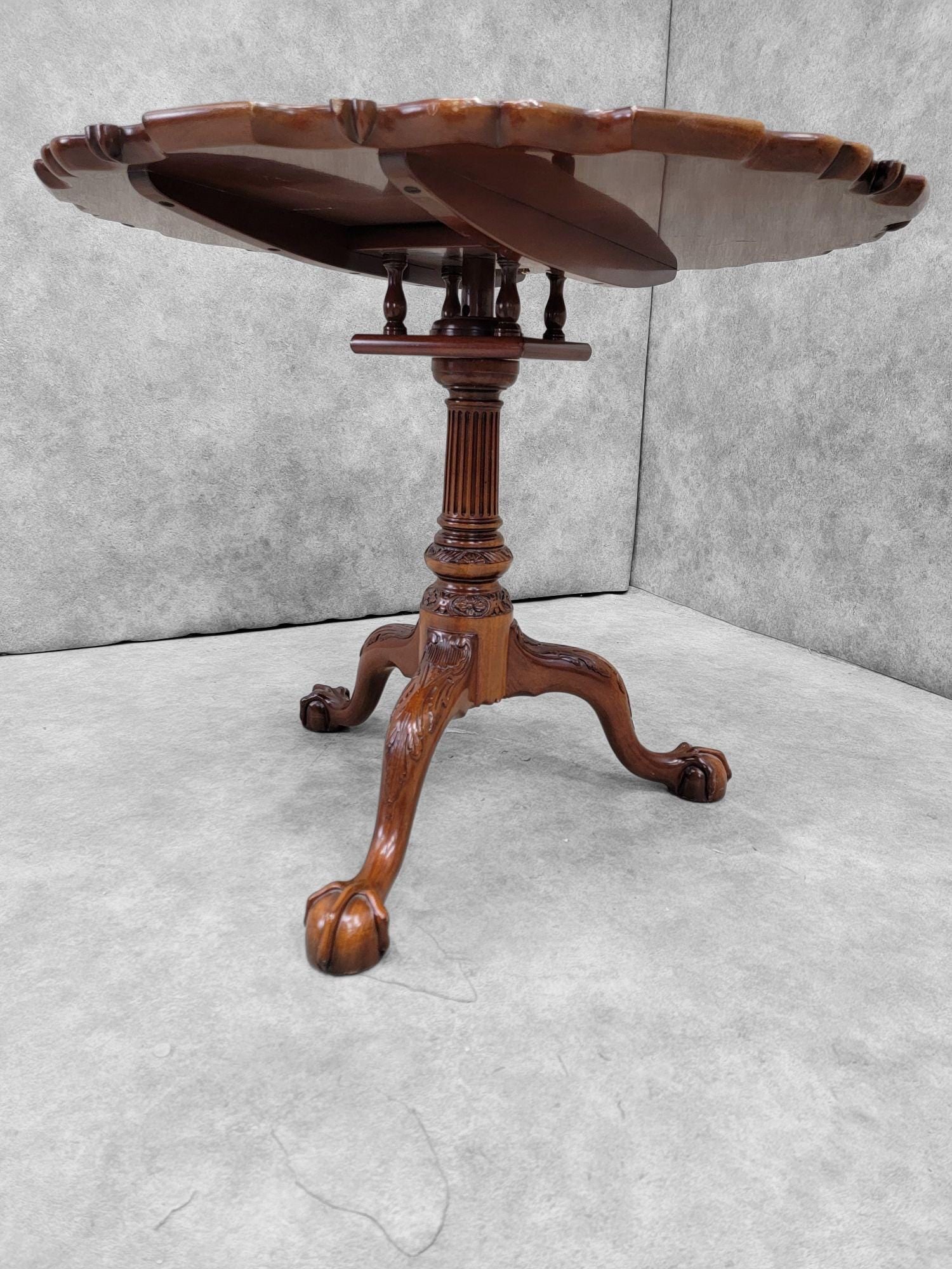 Vintage Chippendale Style Pie Crust Tilt Top Table by Kindel Furniture Co. - 9