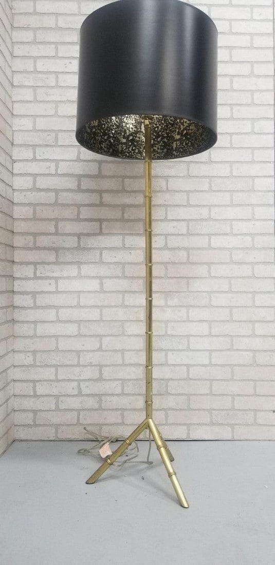 Vintage Neoclassical Faux Bamboo Tripod Floor Lamp - 5