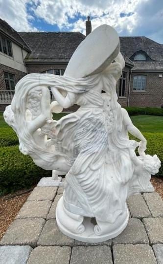 Antique Italian White Carrara Marble Sculpture After "Toilette De Vénus" After Louis-Simon - 5