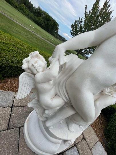 Antique Italian White Carrara Marble Sculpture After "Toilette De Vénus" After Louis-Simon - 7