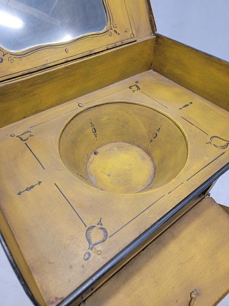 Antique Italian Yellow Metal Wash Stand - 9