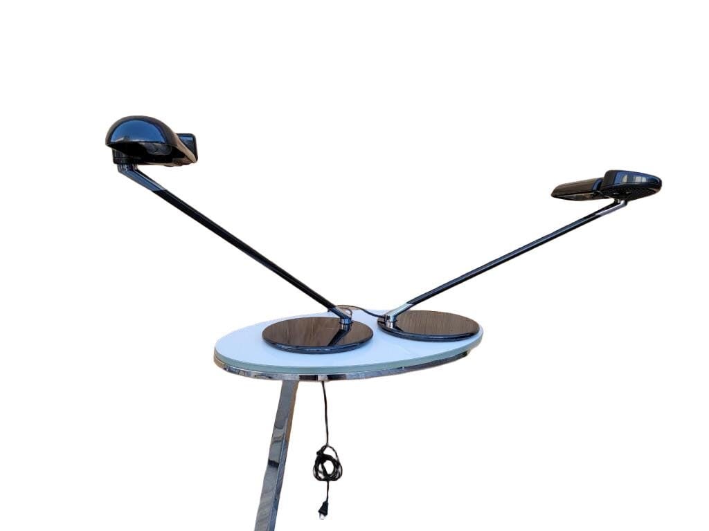 Postmodern Bruno Gecchelin for Arteluce Adjustable Desk Lamp ‘Ring’ - Pair (1 of 9)