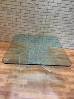 Hollywood Regency Glass and Lucite Coffee Table - 5