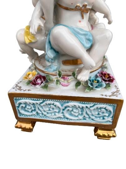 Antique Karl Richard Klemm Style Porcelain Centerpiece Vase - 9