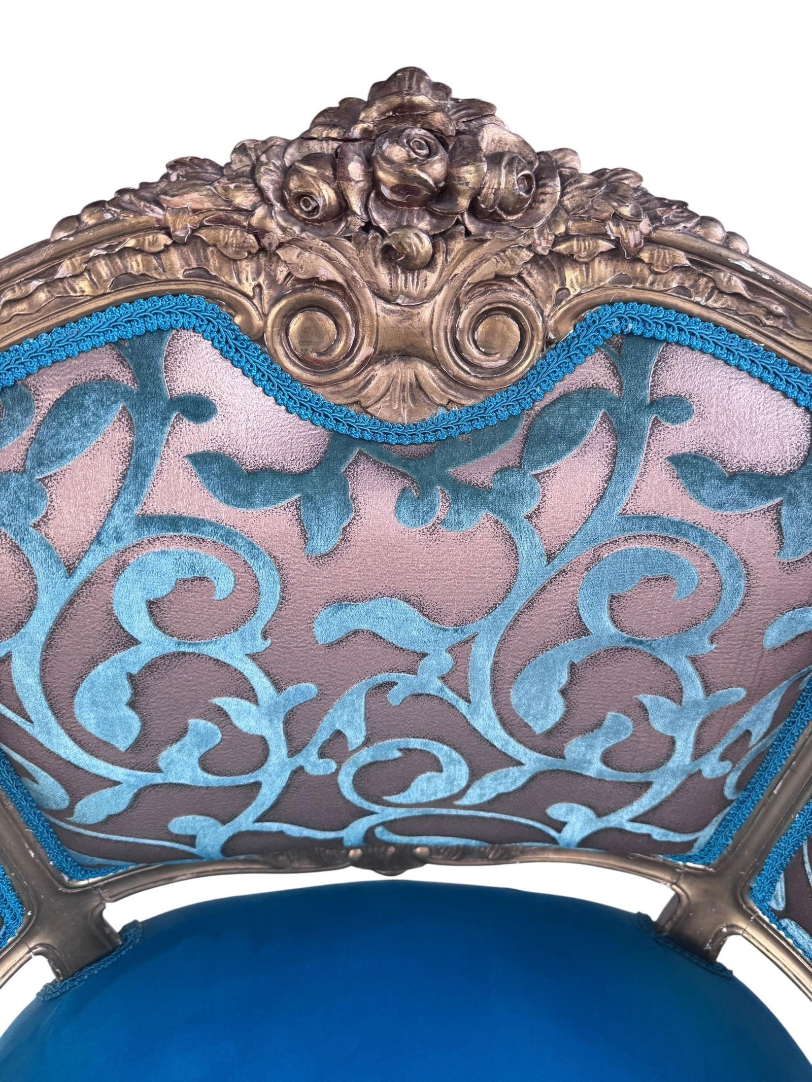 Antique French Louis XV Style Carved Bergere Giltwood Chairs - Pair - 10