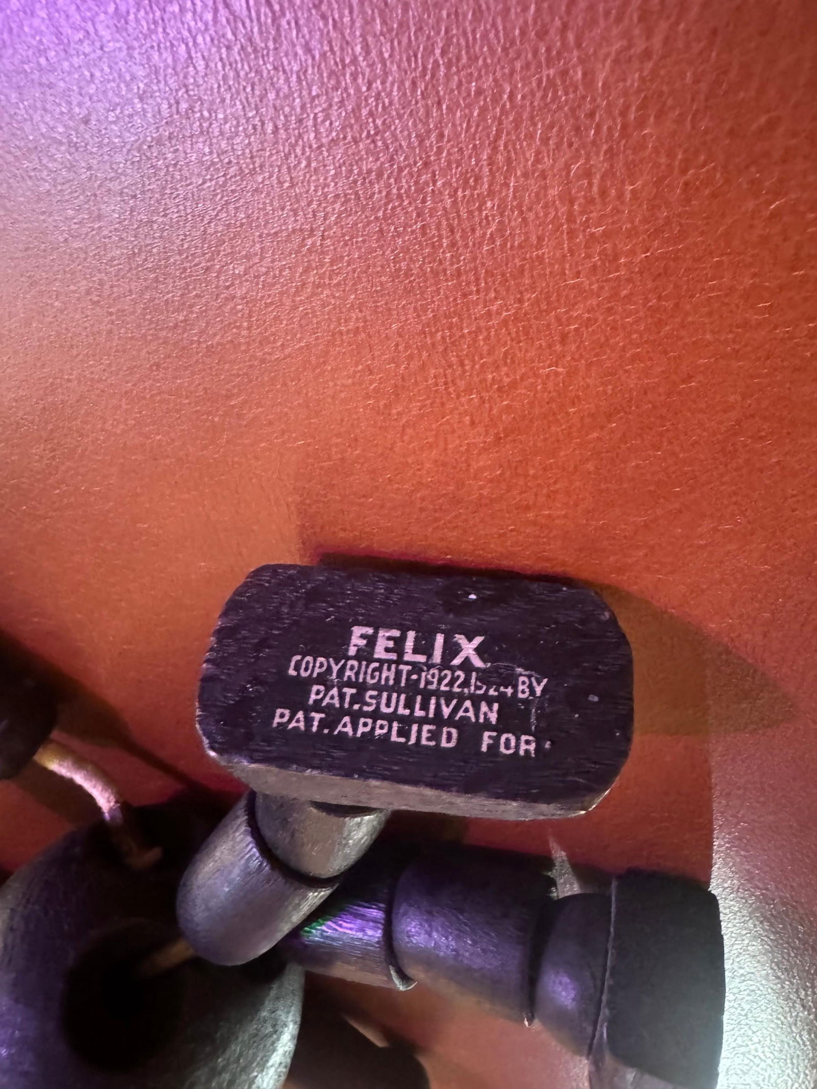 Antique Felix The Cat Wooden and Leather Toy - 9