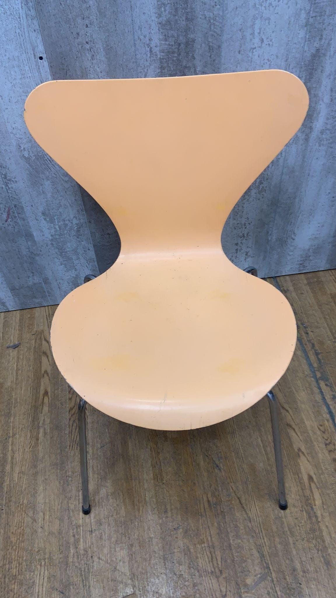 Mid Century Modern Arne Jacobsen For Fritz Hansen Series 7 Chairs - Set of 7 - 10