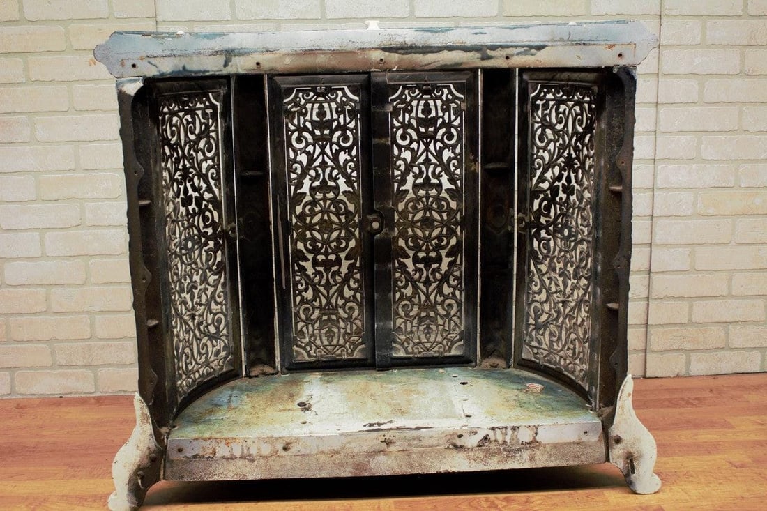 Antique French Victorian Ornate Style Radiator Cover - 10